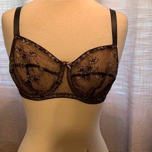 NWT 32C What Katie did pin up black and gold bra
